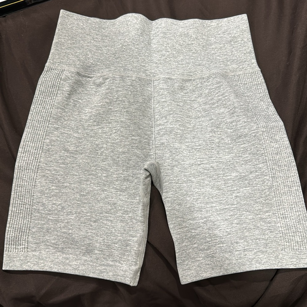 Forever 21 shorts size M